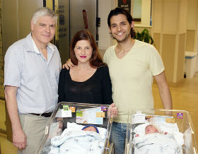 Израильтянка родила близнецов после трансплантации яичника